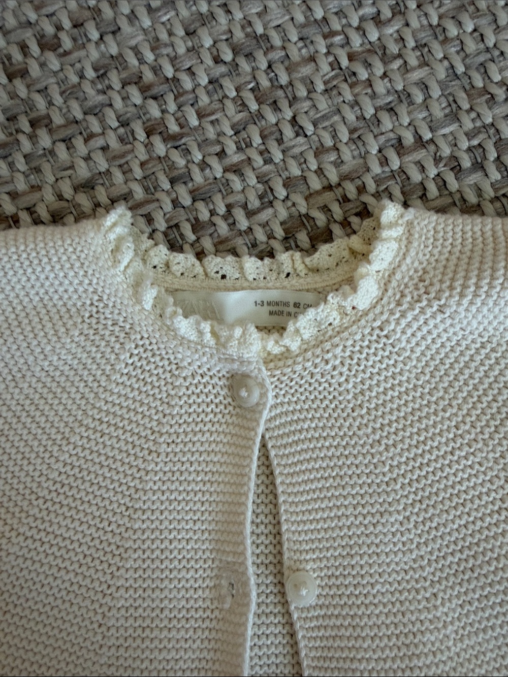 ZARA baby cardigan 1-3m - Picture 2 of 3